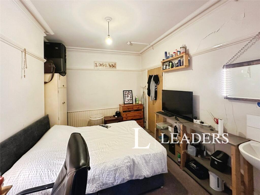 1 bedroom house for rent