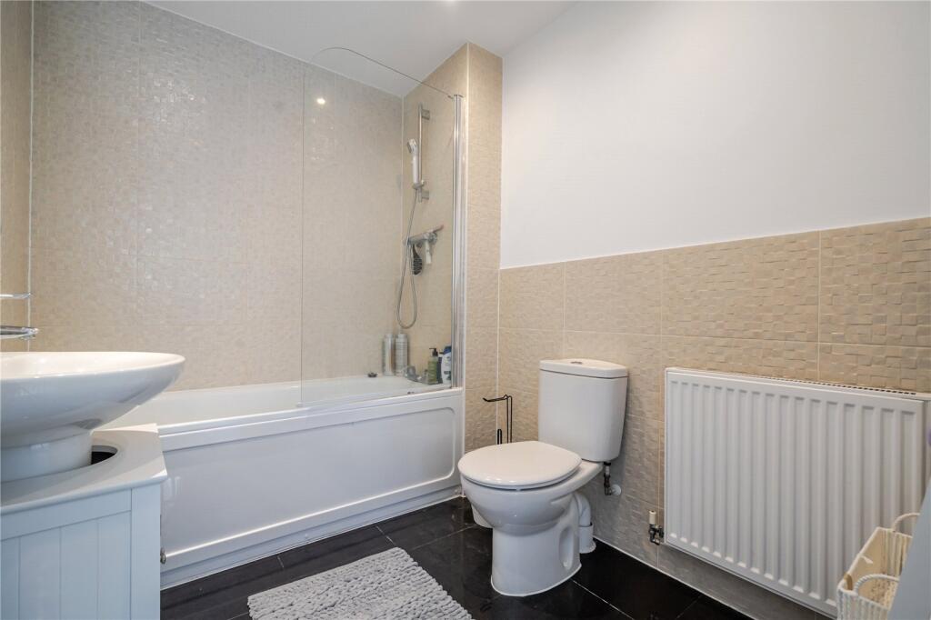 Waratah Drive, Chislehurst - View 6