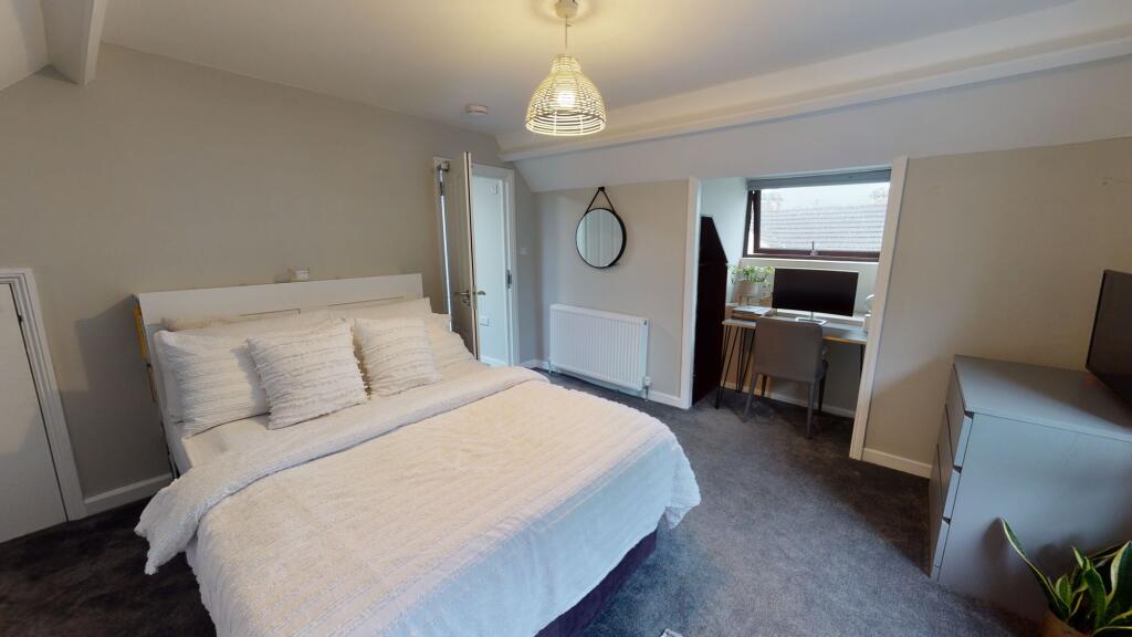 Main image of property: Fishponds Road, Eastville, BS5