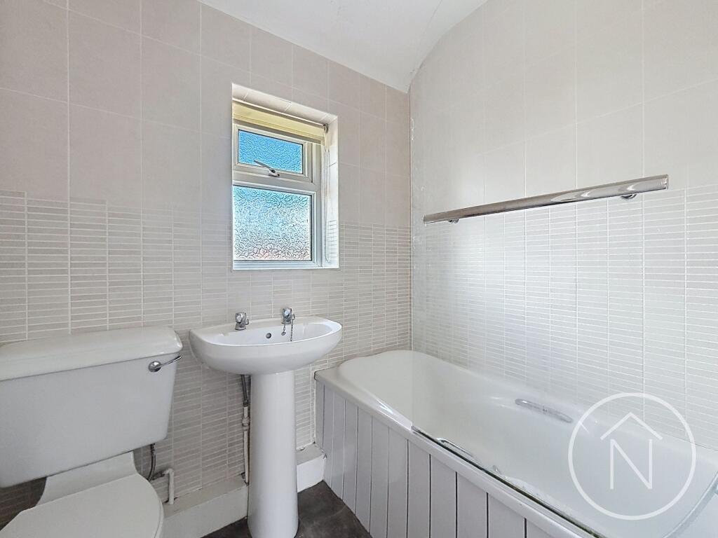 House in Billingham, Stockton-on-Tees - More