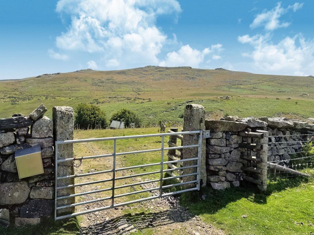 House in Okehampton - View 3