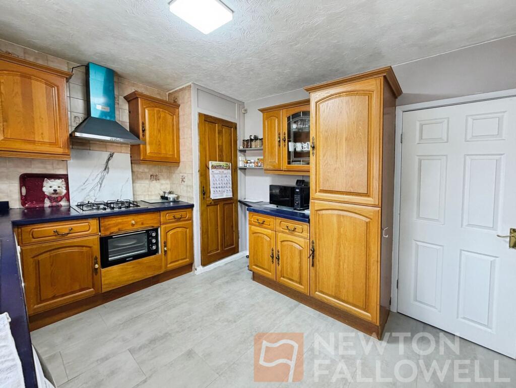 House in Peterborough, North Bretton, Fulbridge - More