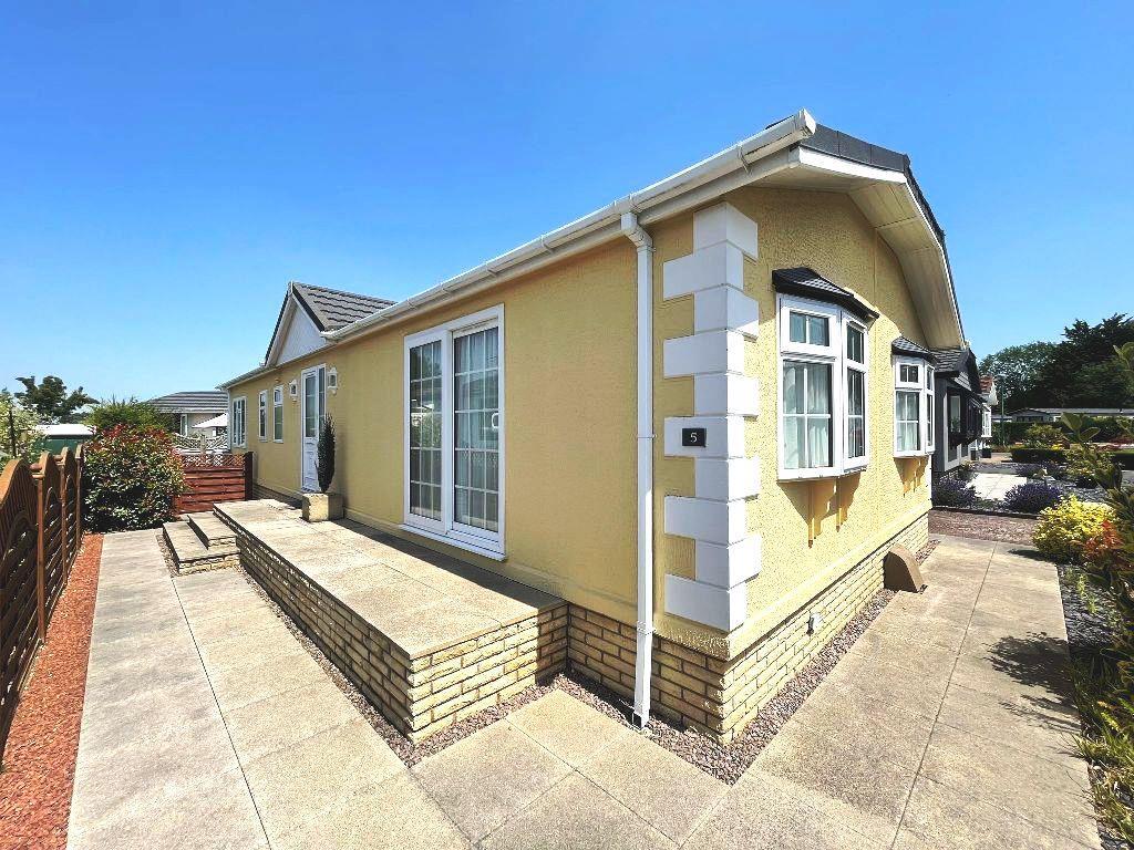 Main image of property: Overbury Way, Broadway