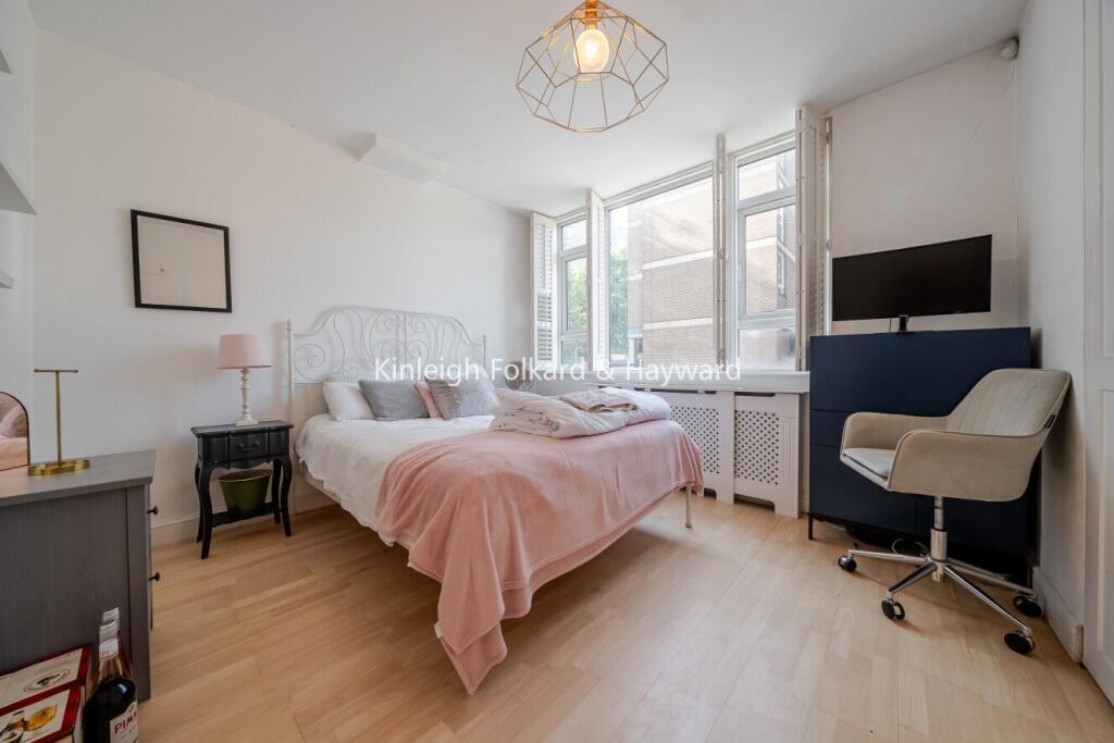 House in London - More