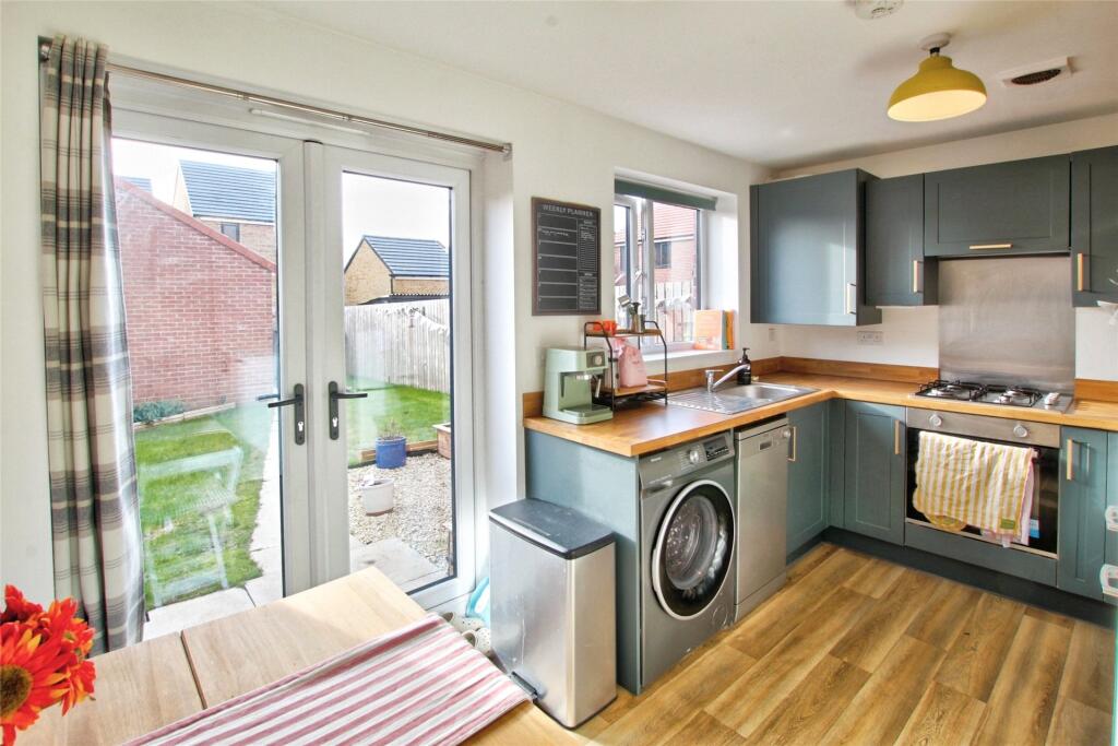 69 Porter Gardens photo 4