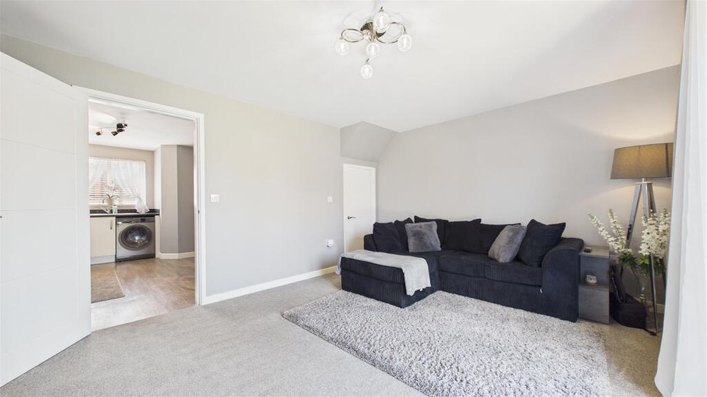 House in Peterborough - View 5