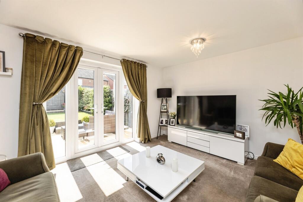 House in Wakefield - View 3