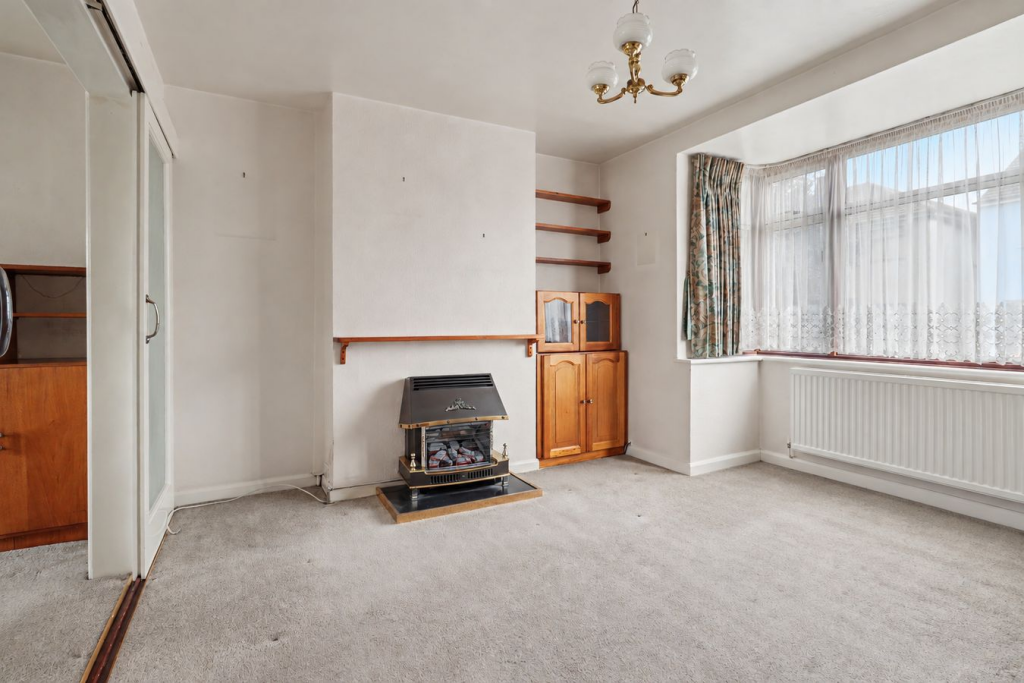 House in Southend-on-Sea, Essex - View 4