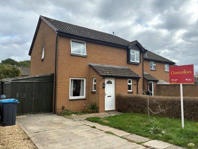 Main image of property: Bracken Close, Carterton, Oxfordshire, OX18