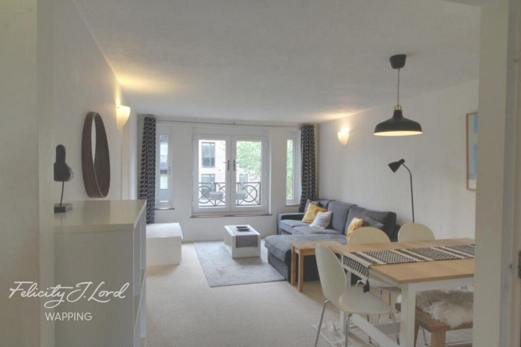 Main image of property: Discovery Walk, London