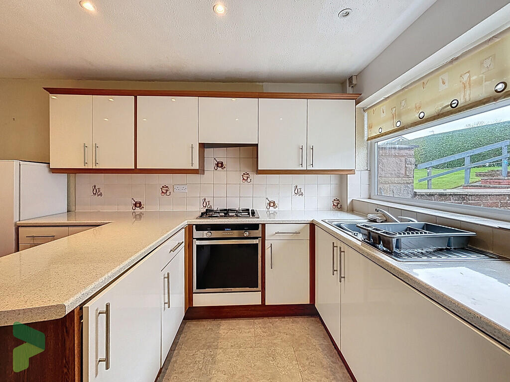 Woodside Grove, Blackburn photo 4