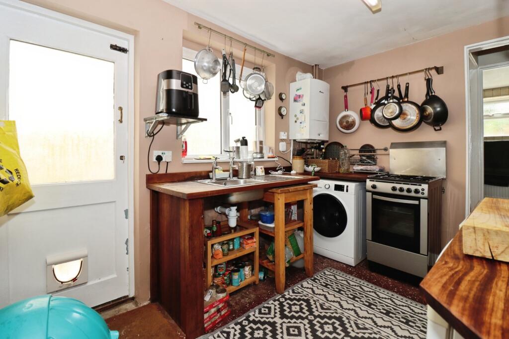 House in Bristol - More