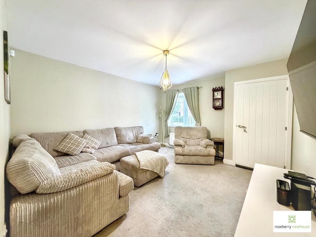 House in Stockton-on-Tees - View 2