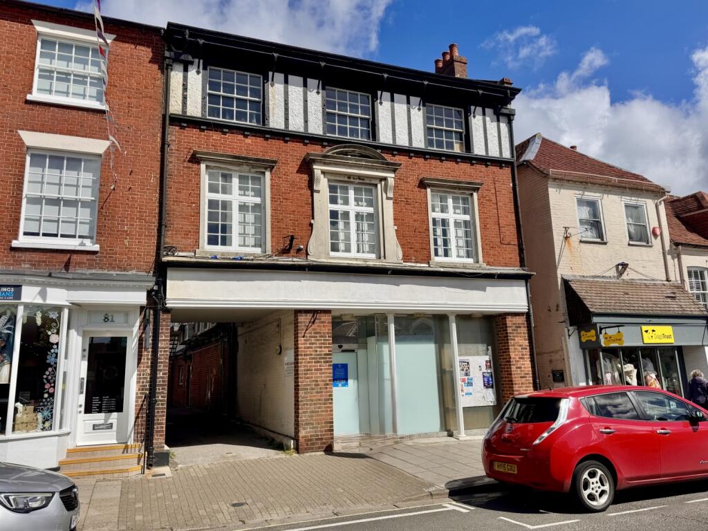 Main image of property: 82 High Street, Lymington, Hampshire, SO41