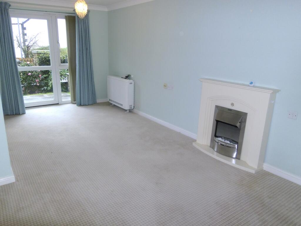 Trevithick Road, Camborne, TR14 photo 2