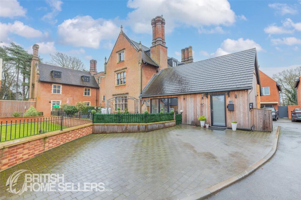 Main image of property: The Lodge Drive, Drayton, Norwich, Norfolk, NR8