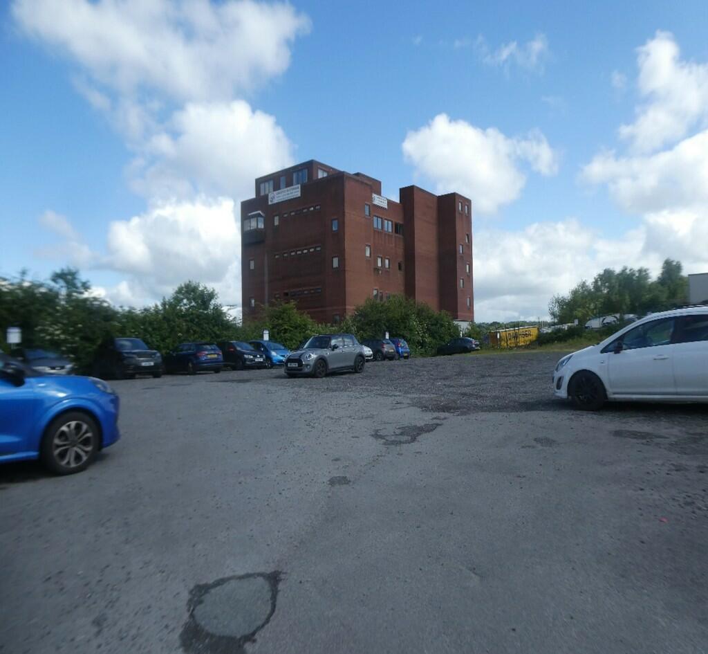 Main image of property: Dolly Lane, Leeds, West Yorkshire, LS9