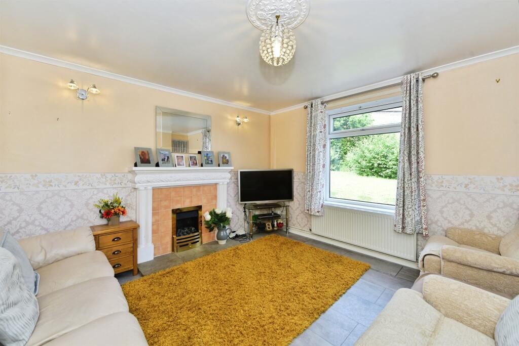 House in Sheffield, South Yorkshire - View 2