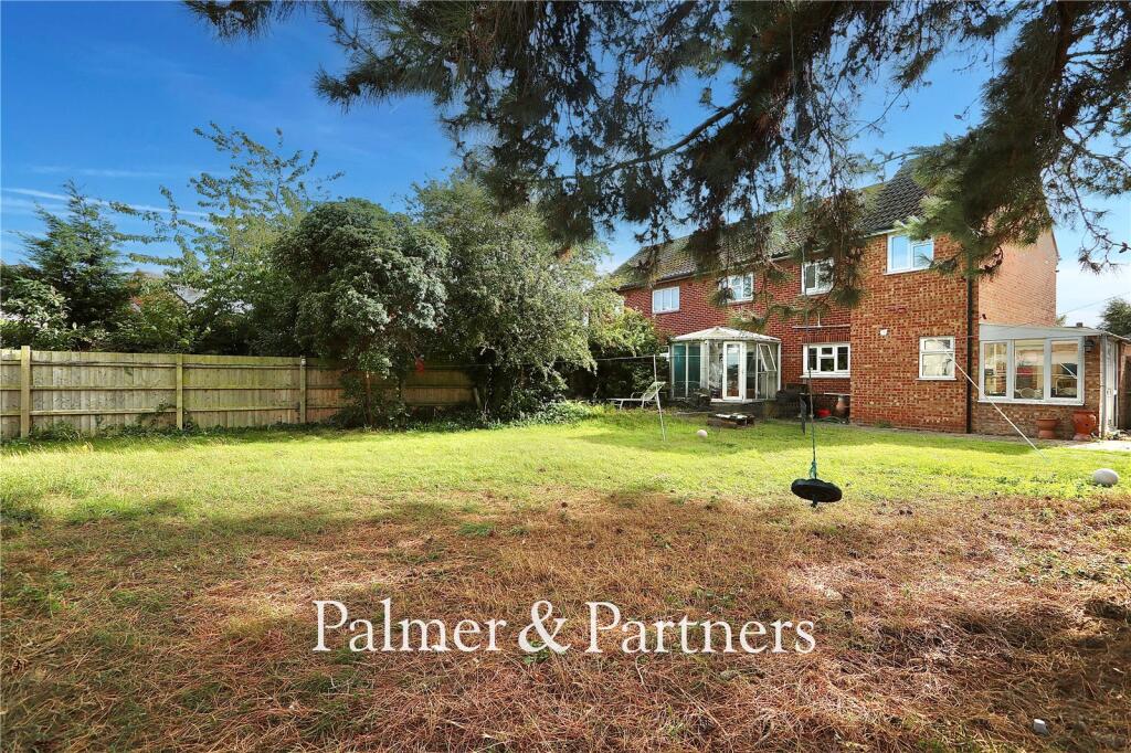 Childers Close, Shotley Gate, Ipswich, Suffolk, IP9 photo 2