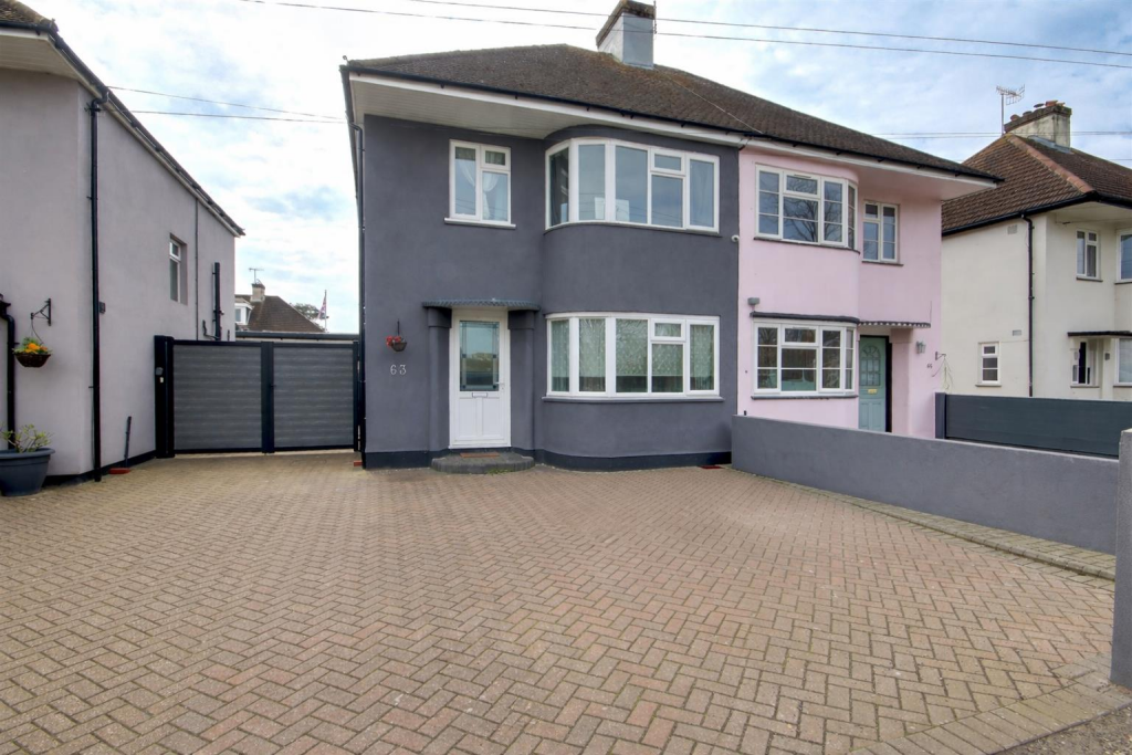 Main image of property: Ardsheal Road, Worthing, BN14