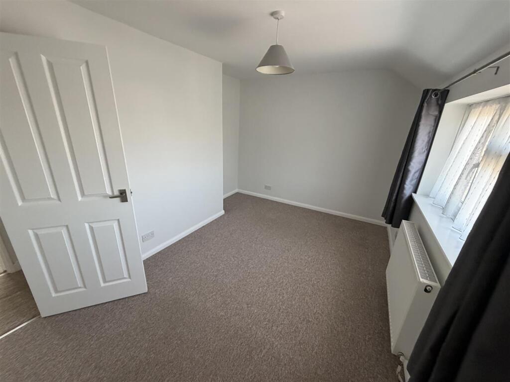 House in Luton - More