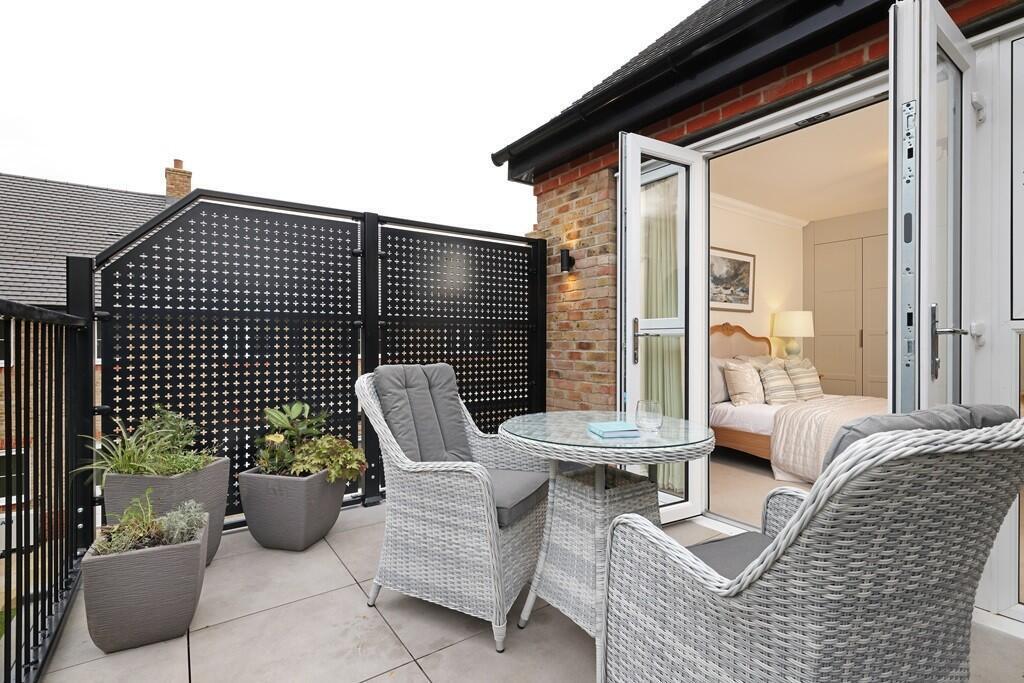 House in South Oxfordshire, Shiplake - View 2
