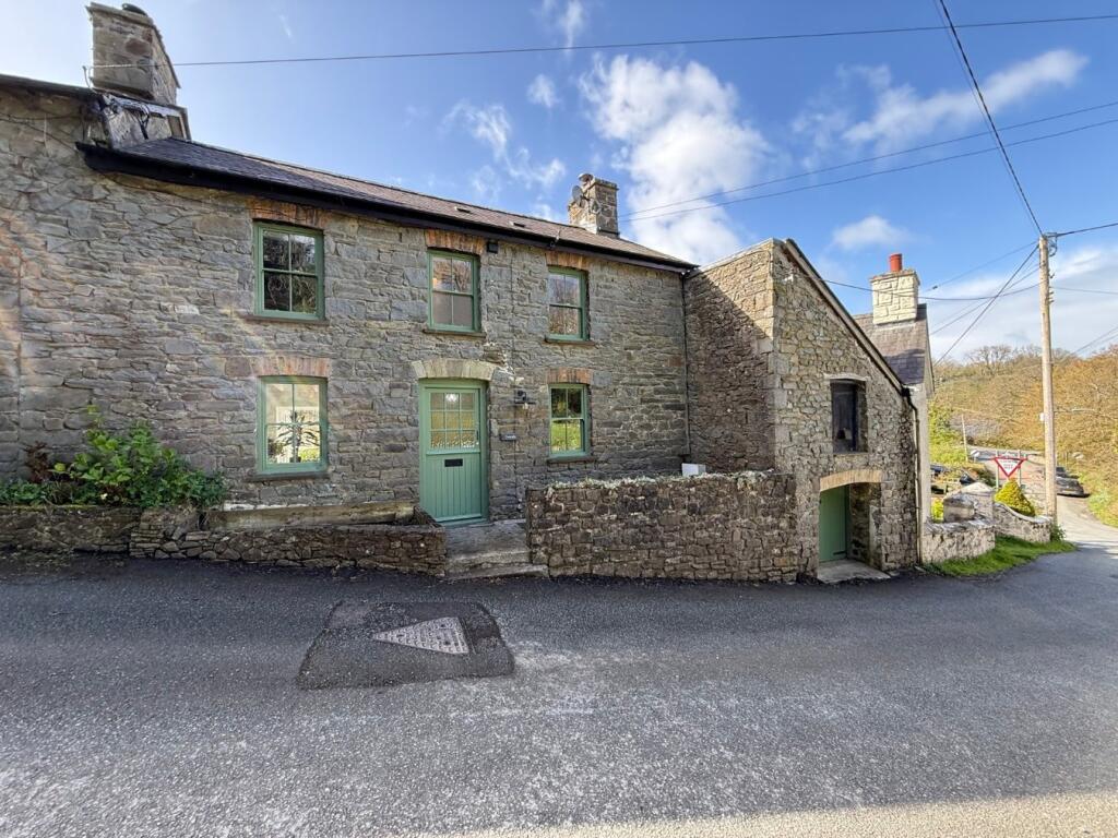 Main image of property: Llwyndafydd, Nr New Quay, SA44