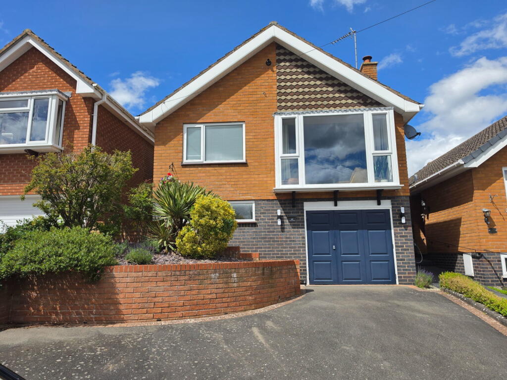 Main image of property: Redwood Road, Kinver, Stourbridge, DY7 6JF