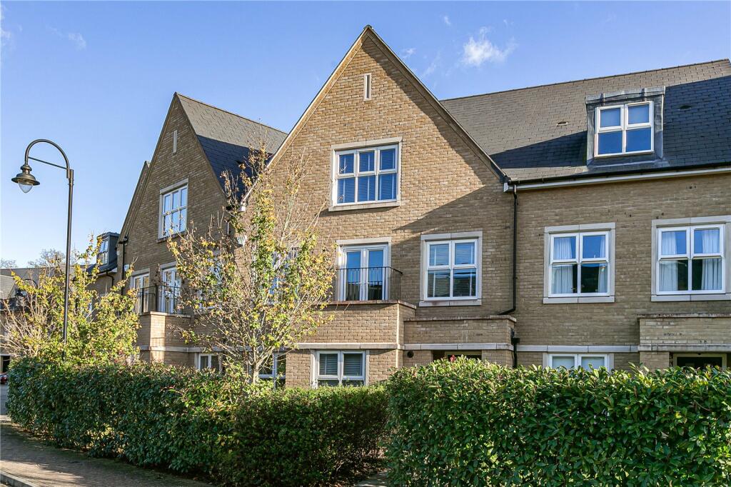 Main image of property: Queenswood Crescent, Englefield Green, Egham, Surrey, TW20