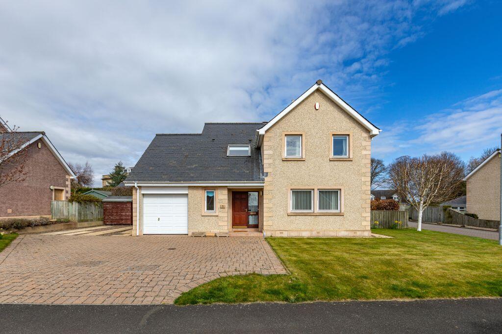 Main image of property: 5 Broomlands, Kelso, TD5 7PR