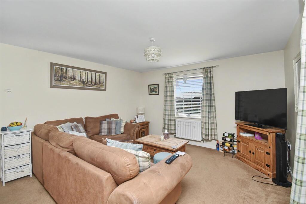 Apartment in Little Stanion - View 4