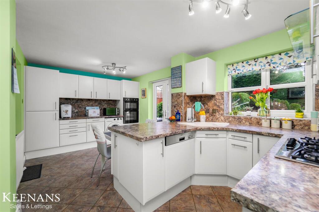 House in Burnley, Lancashire - View 2