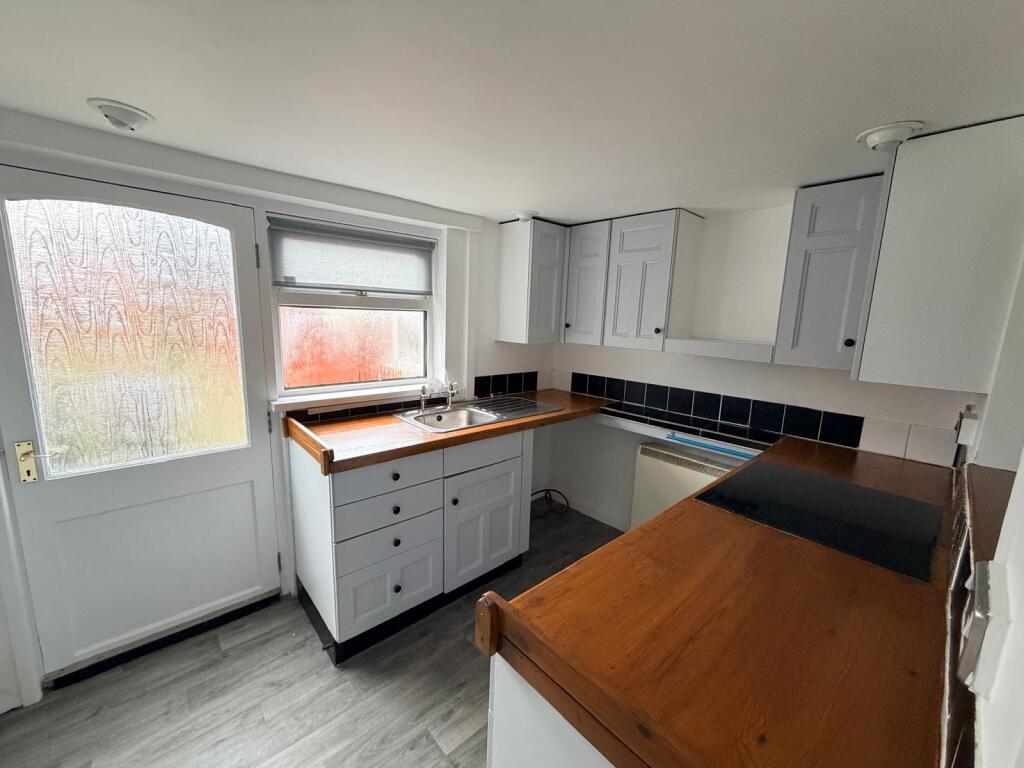 14 Dear Street, Market Rasen LN8 3BH photo 3