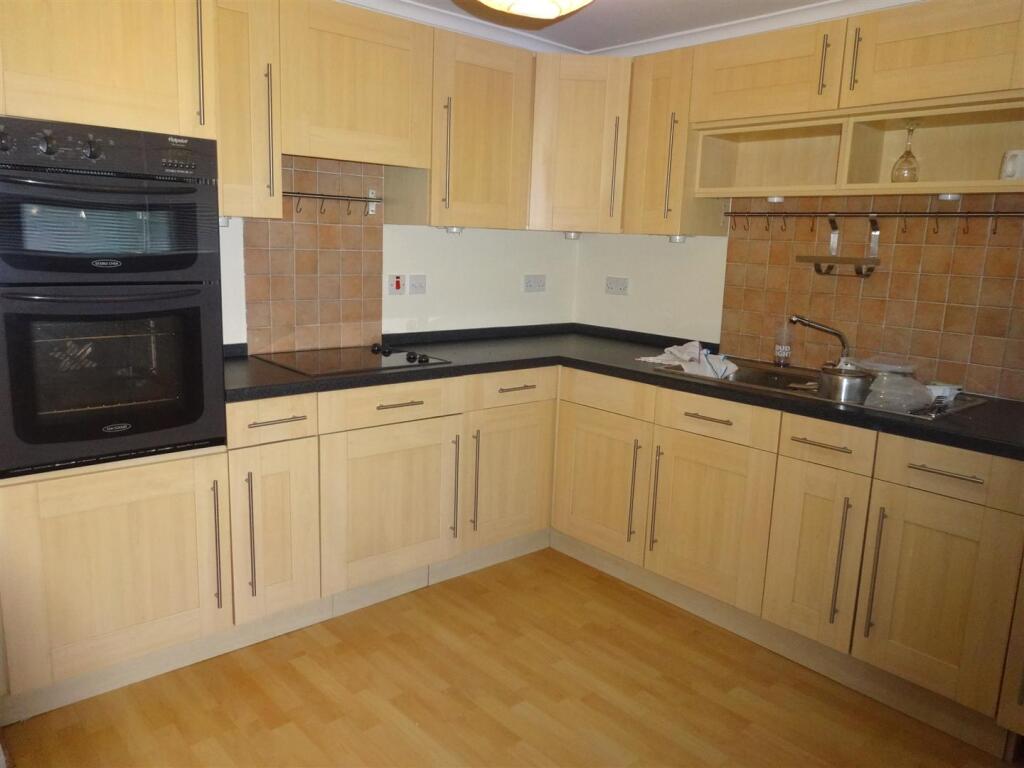 Apartment in Llandudno, Rhyl - View 2