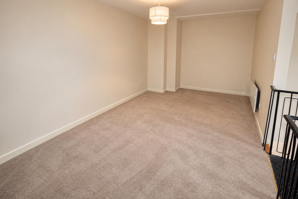 Apartment in Birmingham - More