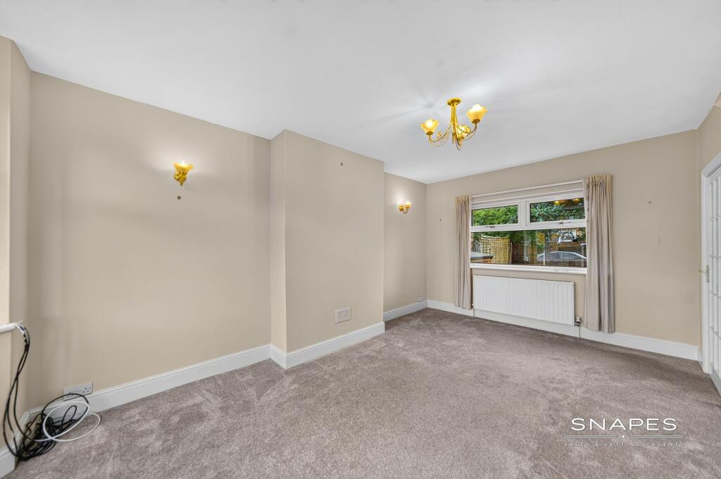 House in Stockport, Greater Manchester - View 4