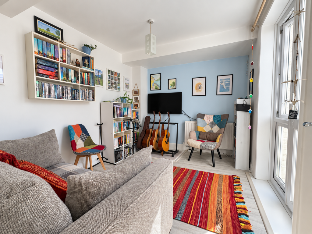 Apartment in London, Widmore Green, Widmore - View 5