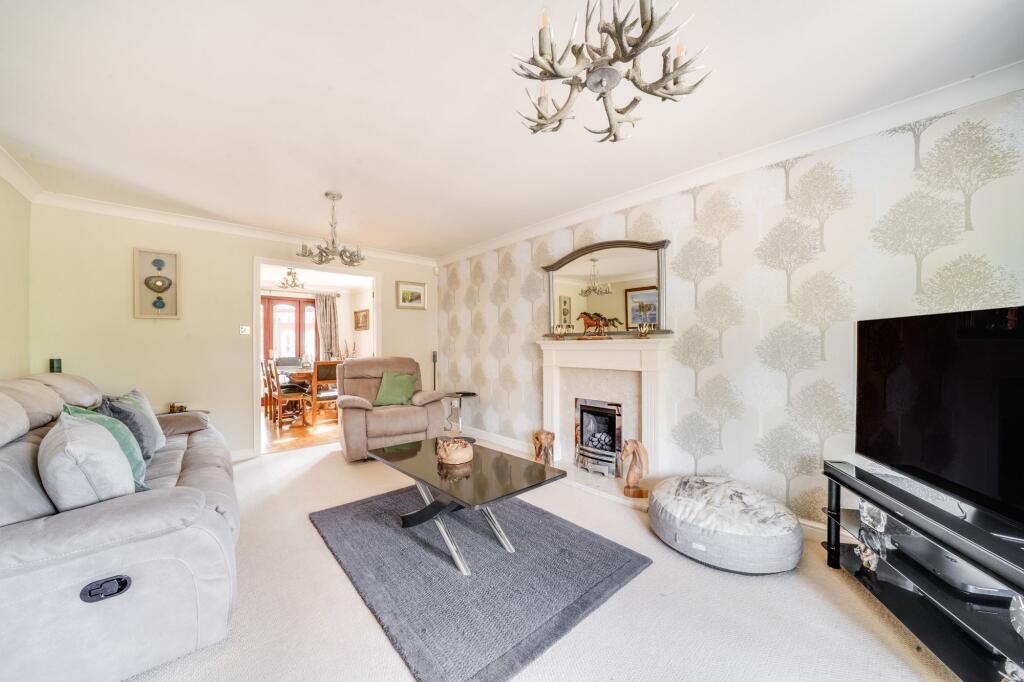 Deightons Close, Bridgnorth, WV16 photo 2