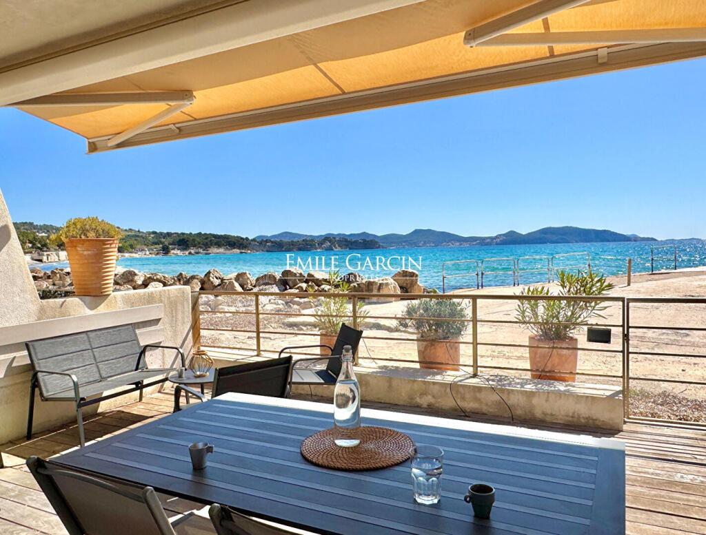 Main image of property: Provence-Alps-Cote d`Azur, Bouches-du-Rhône, La Ciotat