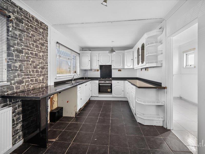 House in Swansea - View 4