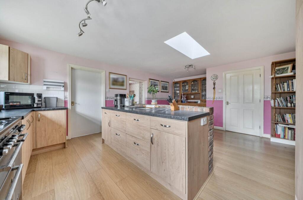 House in Forest of Dean, Woolaston - View 6