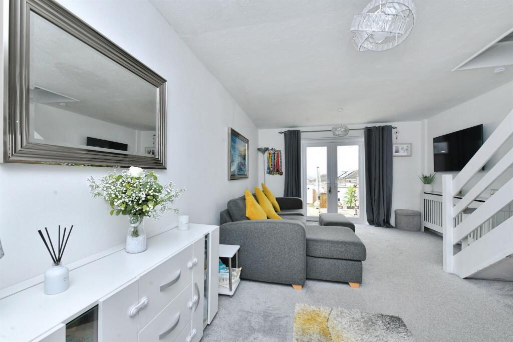 Gordon Court, Saltash photo 3