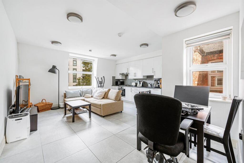 Main image of property: New Broadway, W5