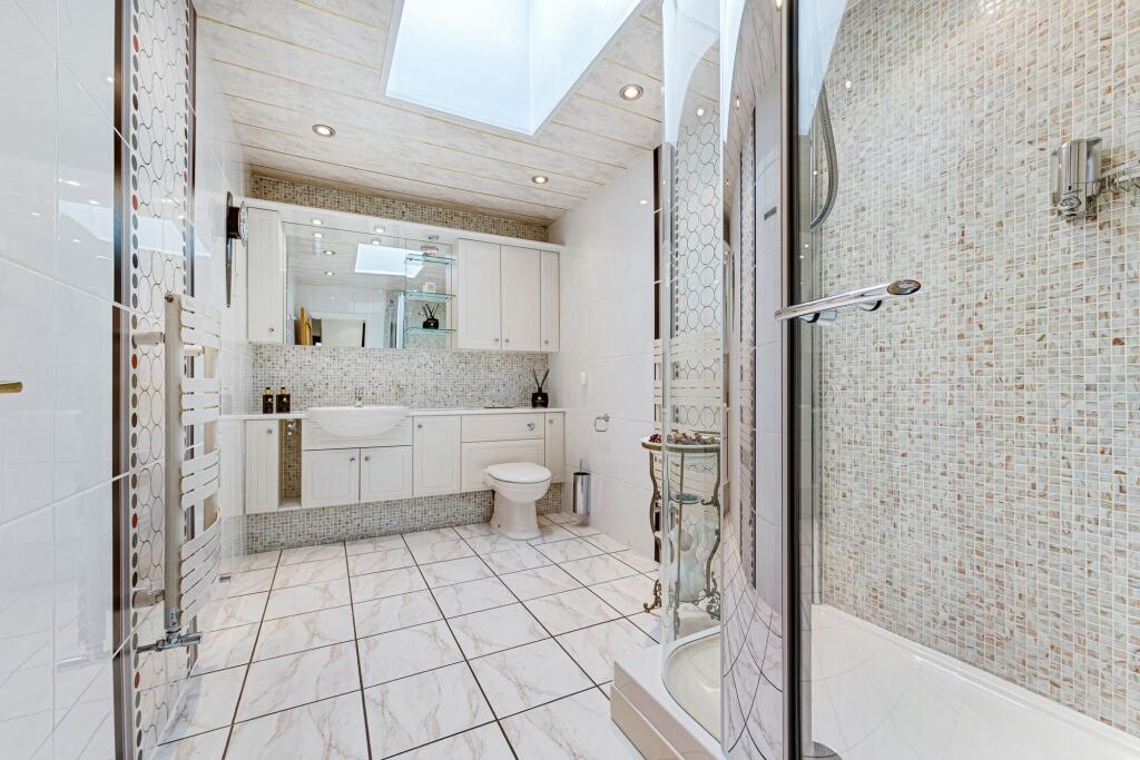 Additional image 39 of Holme Lane, Rossendale, BB4 | Substantial 4-Bed Home on Generous and Private Plot