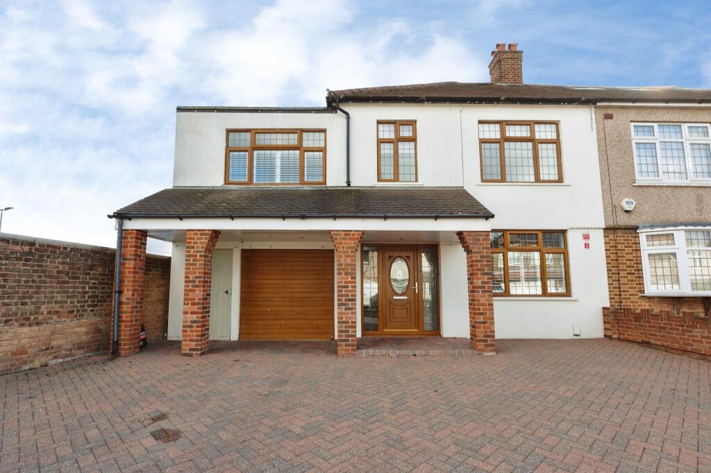 4-bed semi-detached on Buxton Road, Grays, £625,000