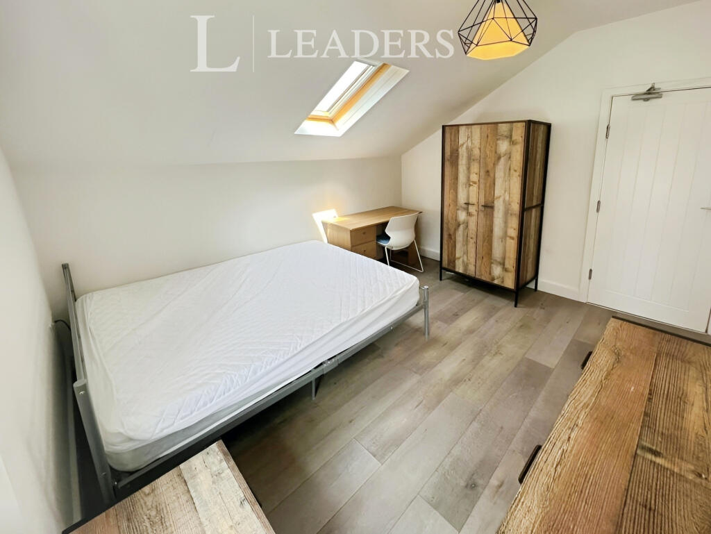 1 bedroom house for rent