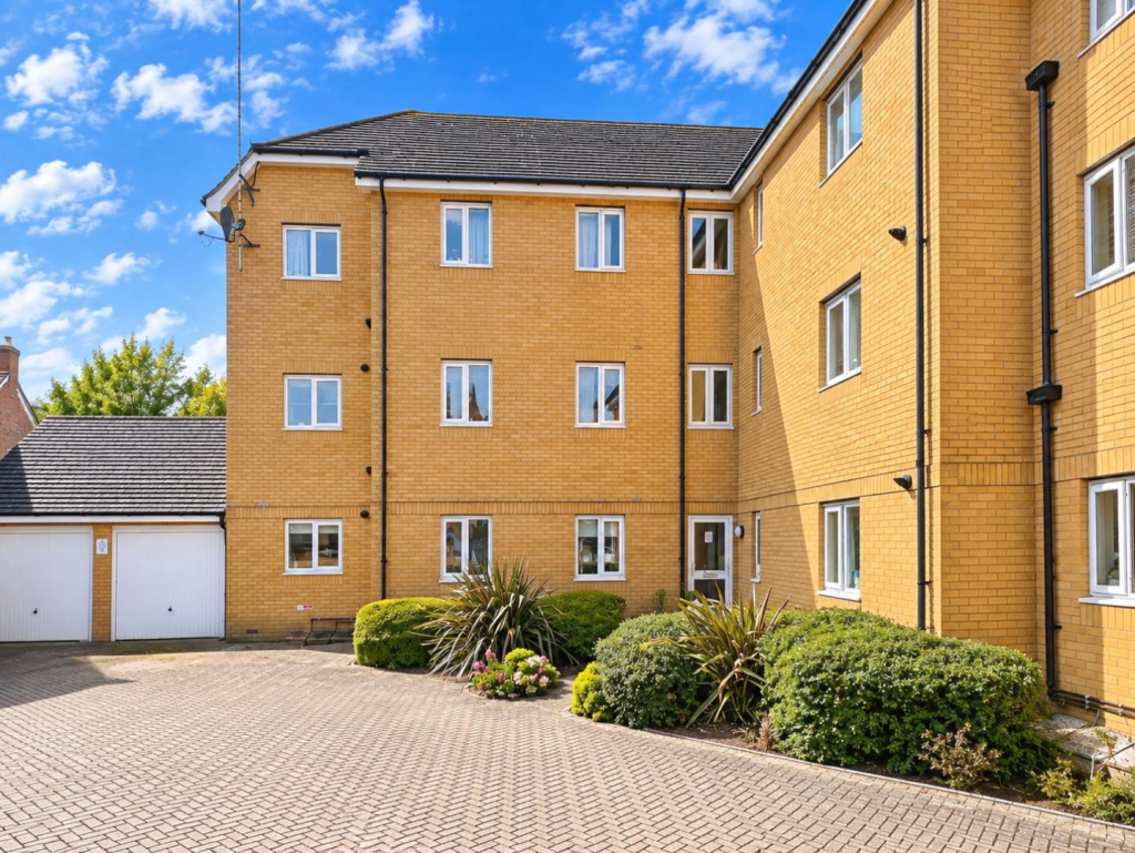Apartment in Tonbridge - View 2