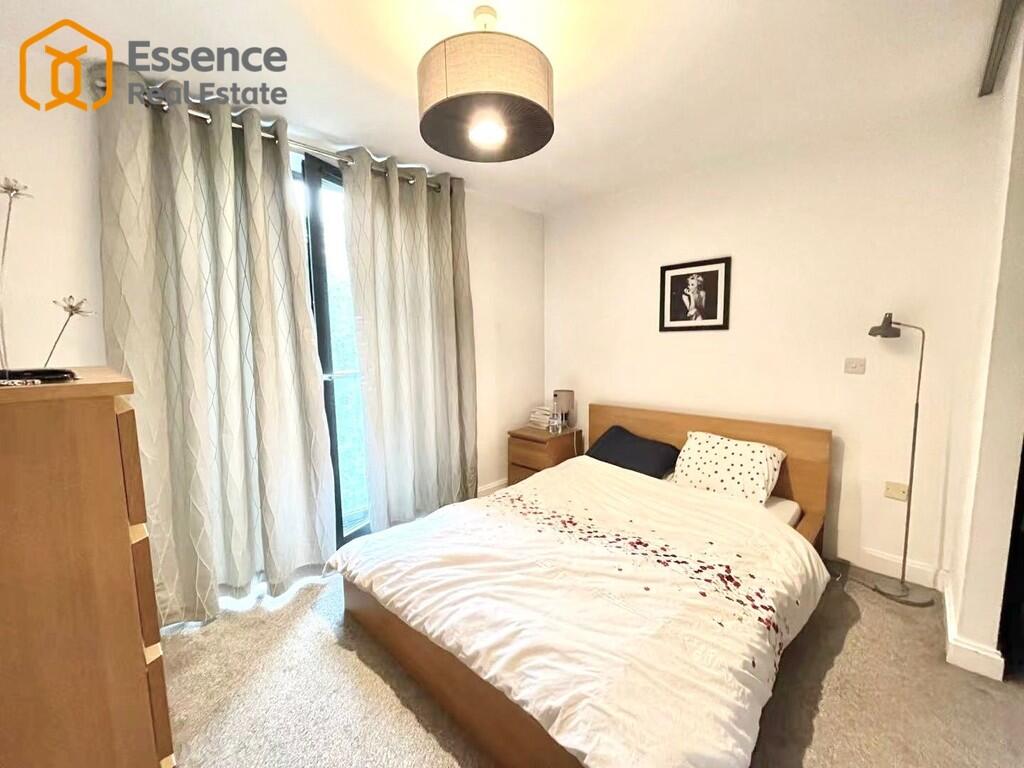 Apartment in Birmingham, West Midlands - View 5