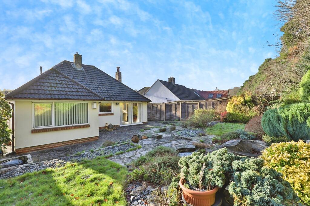 Additional image 19 of Wren Crescent, Coy Pond, Poole, Dorset, BH12