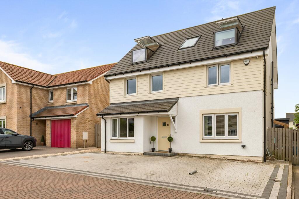 Main image of property: Baird Square, East Calder